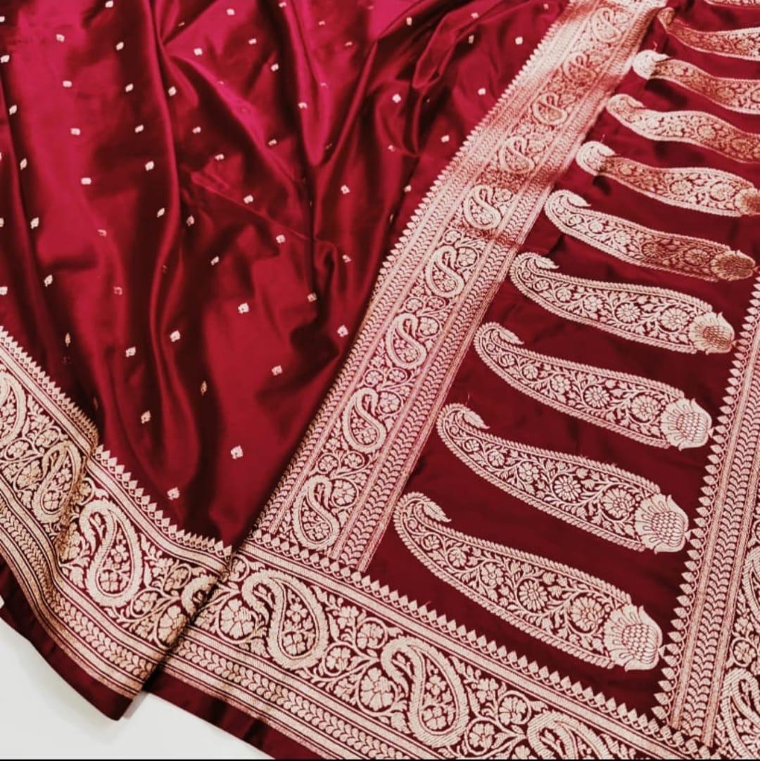 Royal Maroon Banarasi Mashru Silk Saree with Intricate Zari Weaving