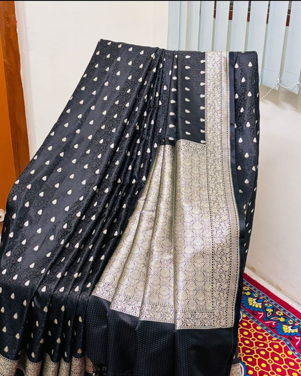 Classic Black Boota Mashru Banarasi Silk Saree with Silver Zari Border and Pallu
