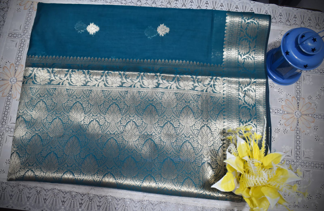 Buy Pure Banarasi Tussar Silk Sarees Online | Handwoven Sarees by Kashiratnam