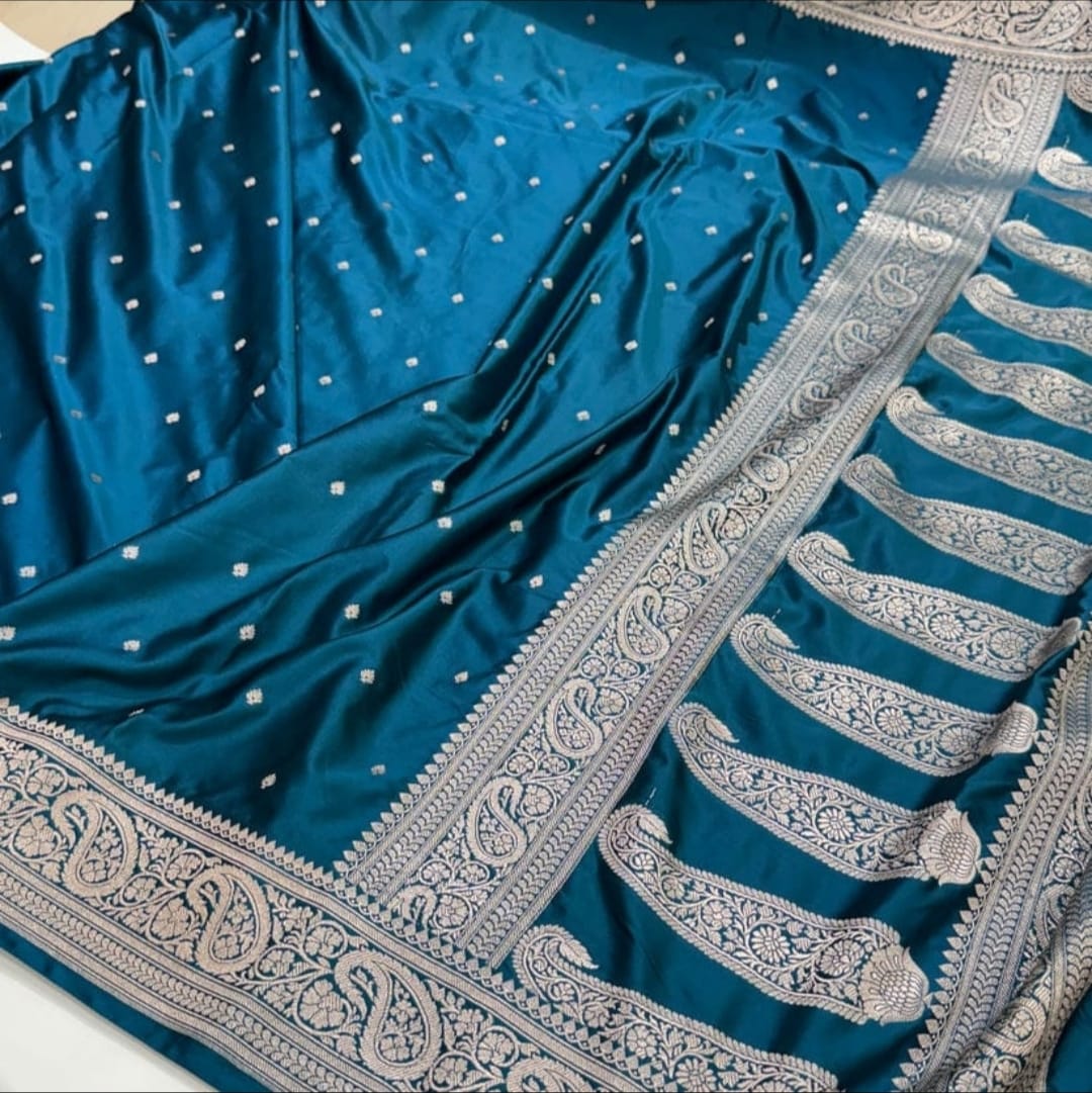Royal Blue Banarasi Mashru Silk Saree with Intricate Zari Weaving